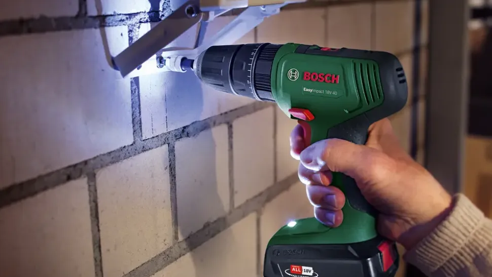 Bosch Slagborr/skruvdragare EasyImpact 18V-40 inkl. batteri
