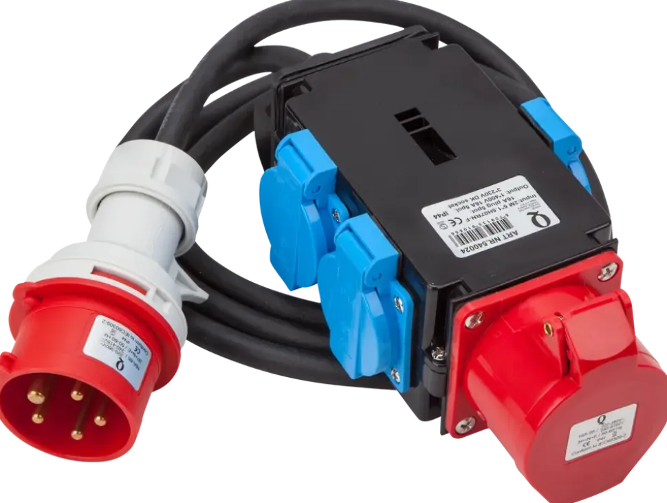 CEE grenuttag 400 V / 230 V