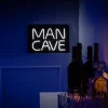 Neonskylt Man Cave H. 28 x B. 41 cm