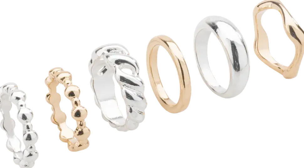 Ring 6 st - guld och silver